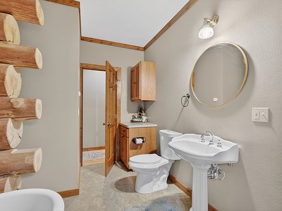 18th image of 837 E Whitetail Dr
