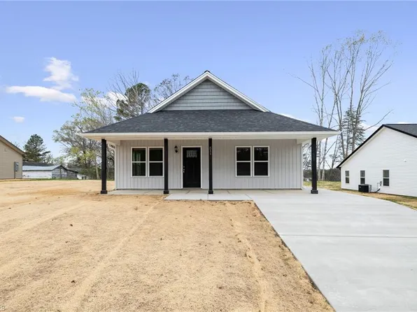 511 W End Blvd, Madison, NC 27025