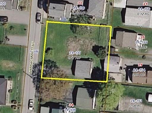 2nd image of 24 Narragansett Blvd
