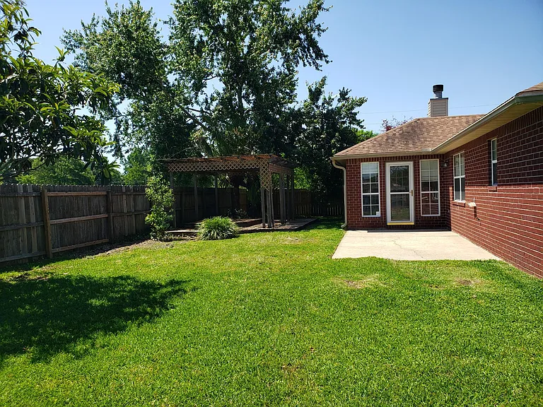 5018 Audrey Sue Cir — Photo 42
