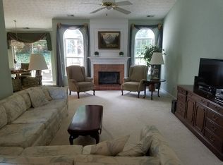 929 Halstead Dr SW, Marietta, GA 30064