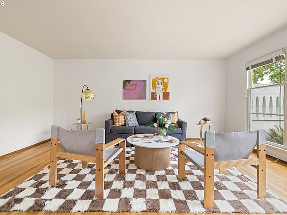 5th image of 6815 NE Broadway