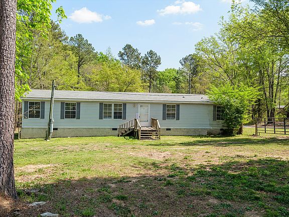 3rd image of 1543 Powell Church Road