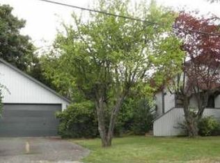 2290 78th Ave SE, Mercer Island, WA 98040