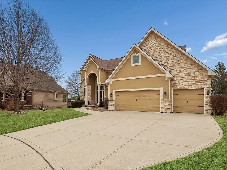 1st image of 15701 Brookshire Dr