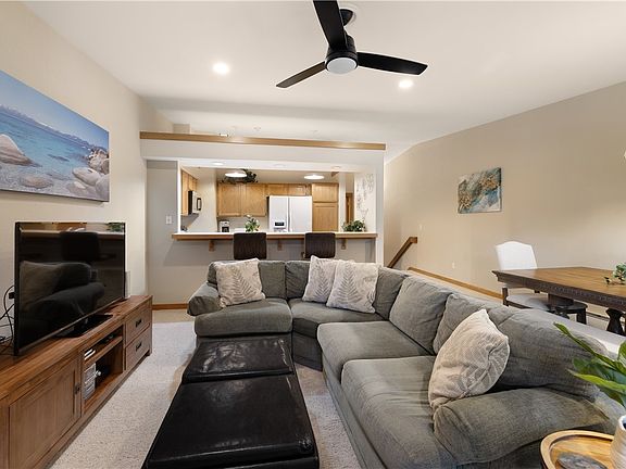 4th image of 929 Northwood Blvd #110