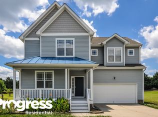 114 Hocutt Farm Dr, Clayton, NC 27527