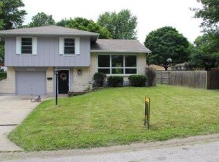 3632 S Leslie St, Independence, MO 64055