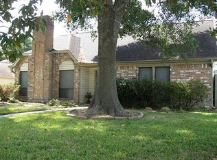 11543 Canyon Trail Dr, Houston, TX 77066