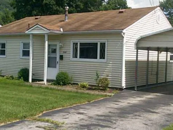 30 Twin Dr, Dansville, NY 14437