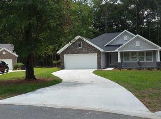 1450 Auburn Ct, Tallahassee, FL 32305