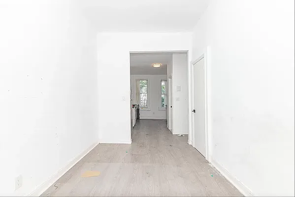 Rented by Fave Realty Inc | media 4