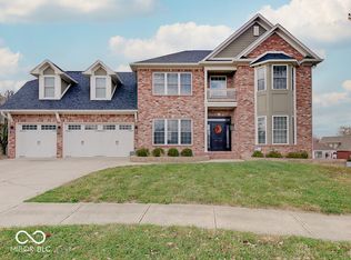 2912 Abbotsbury Ct, Greenwood, IN