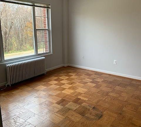 4th image of 1222 N Meade St APT 10