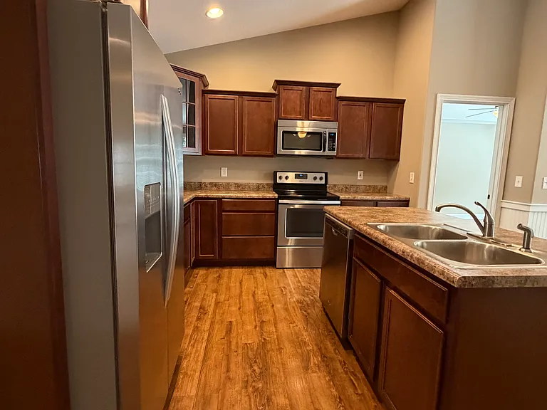 3410 Pond Run Way — Photo 18
