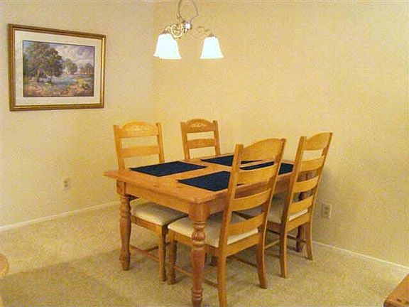 4th image of 7640 W Greenway Blvd APT 3C