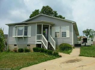 2803 Grand Tri Ct, High Pt, NC 27260