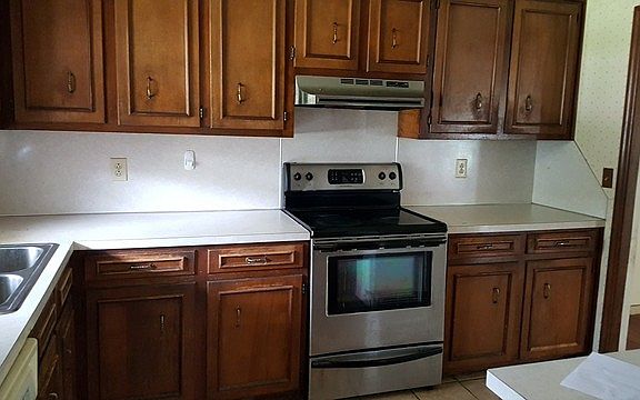 5th image of 154 Westminster Blvd