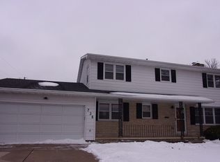 738 Rolling Green Dr, Owatonna, MN 55060