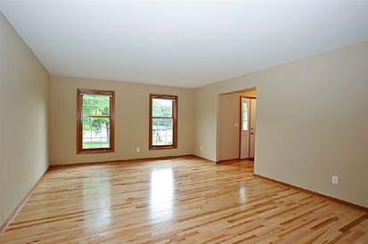 2nd image of 626 Parker Ct