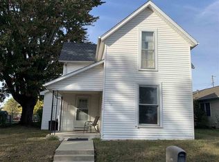 417 E Elm St, Hartford City, IN 47348