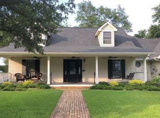 14149 S Lakeshore Dr, Covington, LA 70435