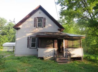 81 Water St, Lancaster, NH 03584