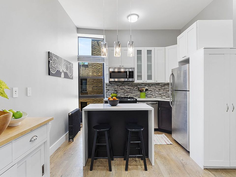 1st image of 1912 Avenue N #A