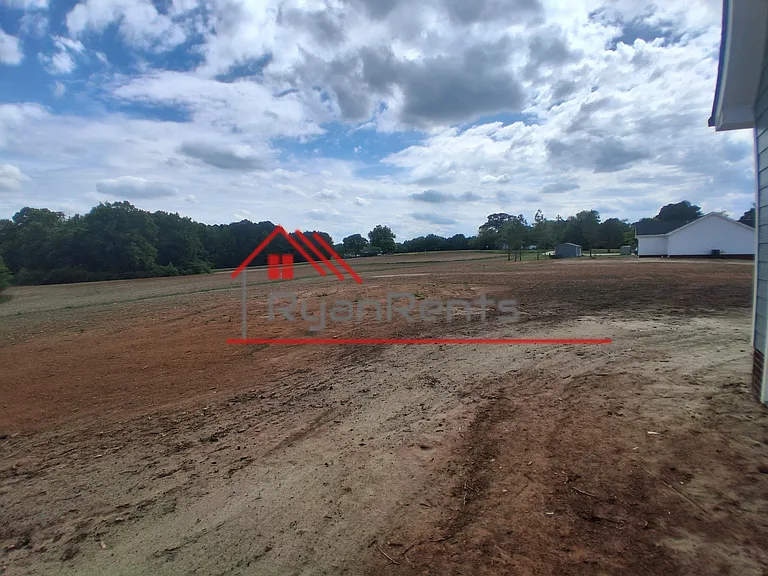 4031 US Highway 64 — Photo 13