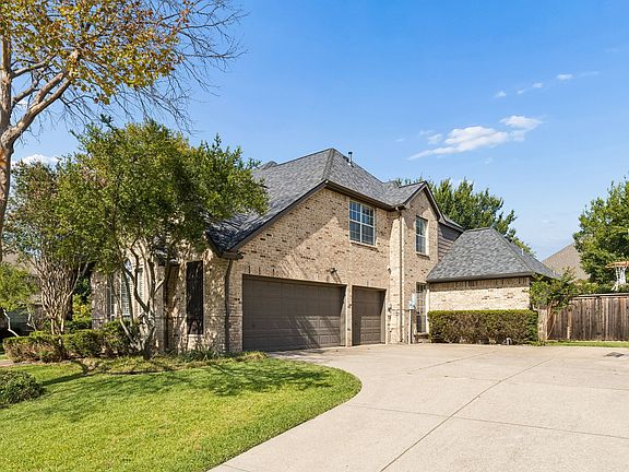 3rd image of 1401 Bristlewood Dr