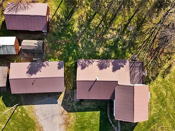 4th image of 2483 West Rd