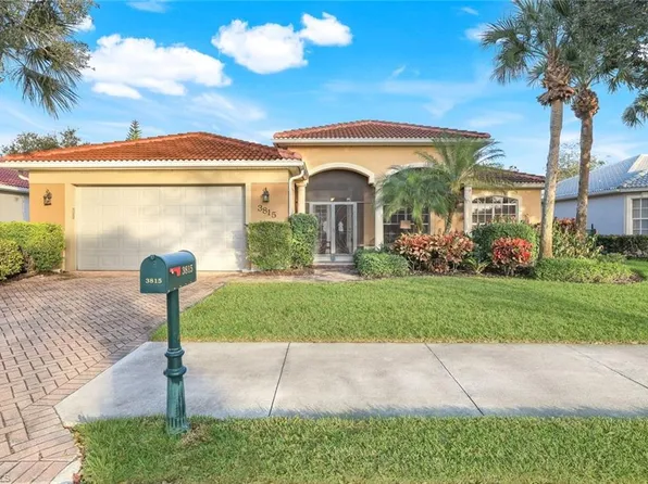 3815 Recreation LN, NAPLES, FL 34116