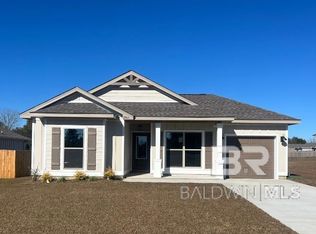 21163 Roughleaf Dr, Summerdale, AL 36580