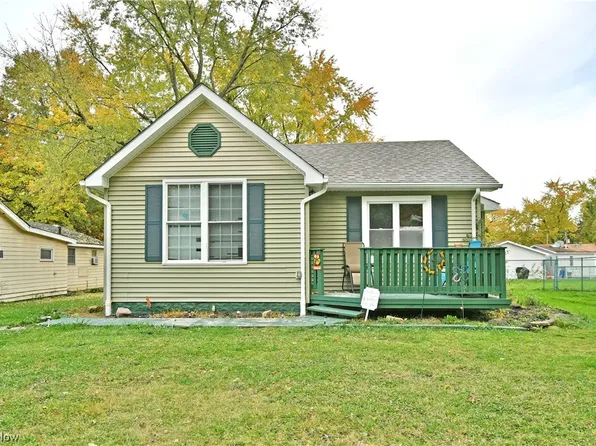 1357 Deforest Rd SE, Warren, OH 44484