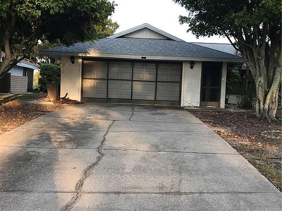 4th image of 3018 Lockwood Lake Cir