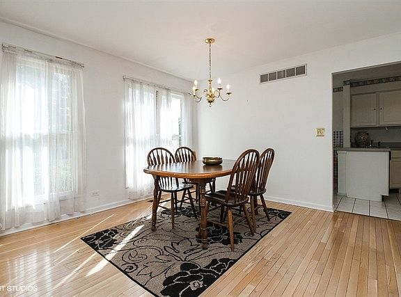 3rd image of 7721 Bristol Park Dr