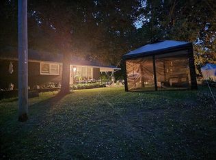 665 Dailey Ave, Loudon, TN 37774
