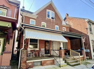 26 Walnut St, Pottstown, PA 19464