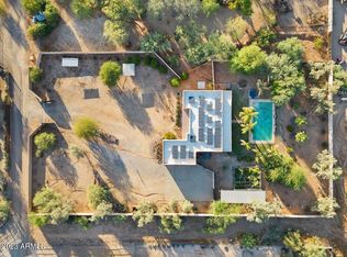 306 W Adamanda Dr, Phoenix, AZ 85086
