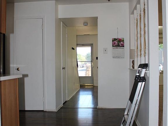 2nd image of 34 Heron Pl