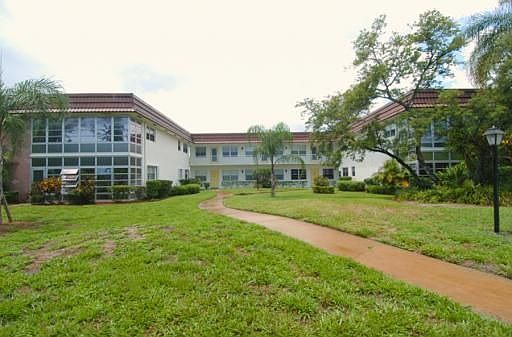 1st image of 1225 NW 21st St APT 3508