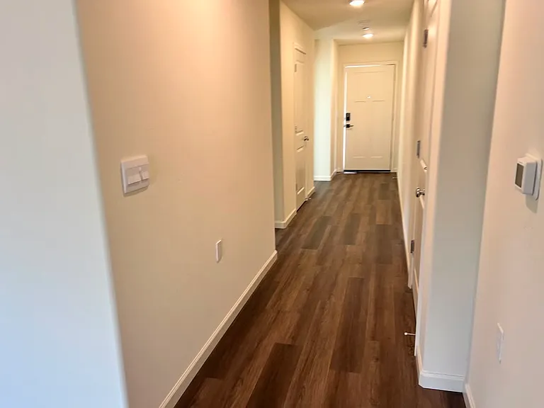 635 Skyler Ln — Photo 3
