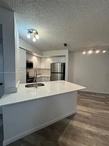 3390 Pinewalk Dr N #1016 Photo 1 3390 Pinewalk Dr N #1016 Photo 1