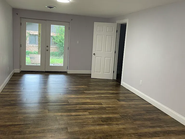 1508 S Bedford Rd — Photo 31