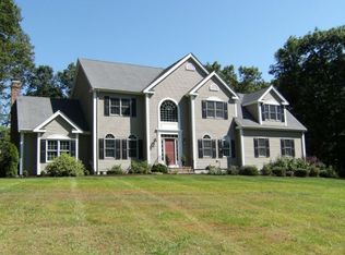 18 Broad Acres Farm Rd, Medway, MA 02053