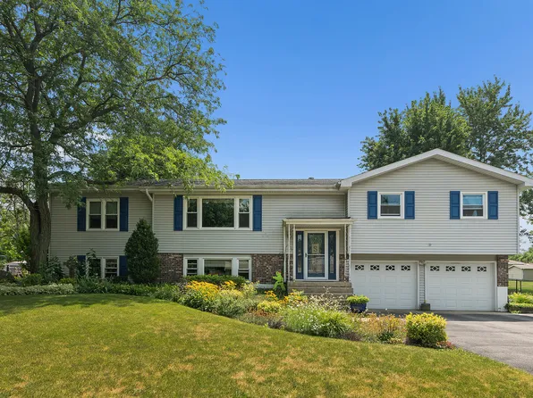 920 Regent St, New Lenox, IL 60451