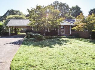 441 Gatewood Dr, Winston Salem, NC 27104