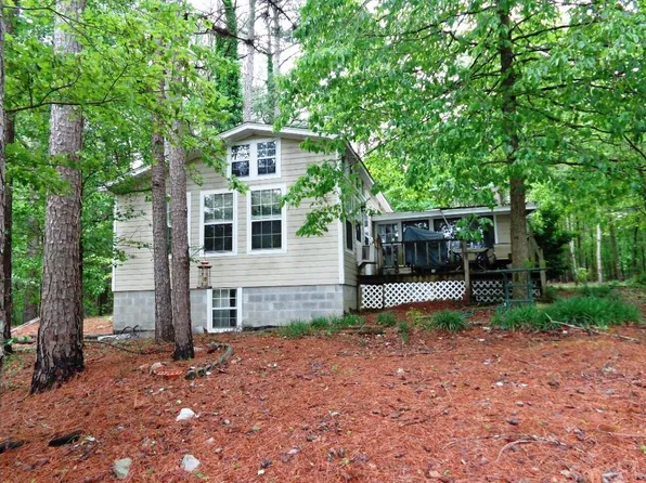 135 Drive 1227, Saltillo, MS 38866