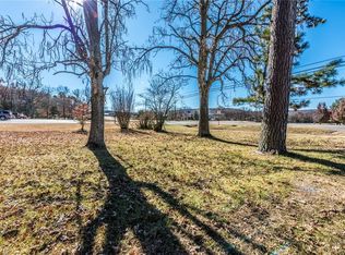 44 N Centennial Ave, West Fork, AR 72774