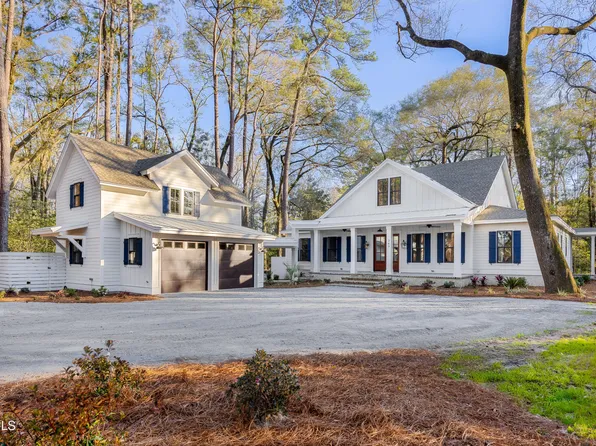 243 Bull Point Dr, Seabrook, SC 29940